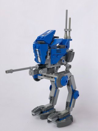Lego 75002