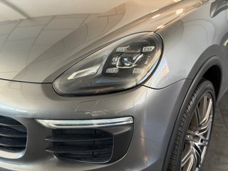 Porsche Cayenne S E-hybrid
