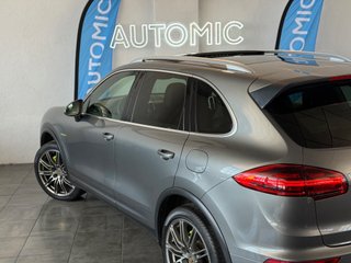 Porsche Cayenne S E-hybrid