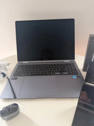 Samsung Galaxy Book 4 Pro, Z Flip 7, Buds Pro, Pen