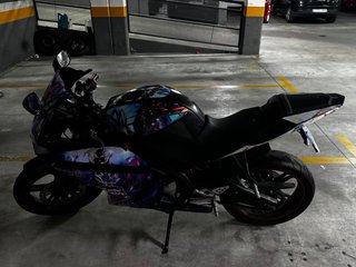 Yamaha YZF R125 2013 Personalizada