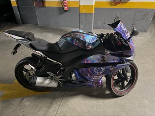 Yamaha YZF R125 2013 Personalizada