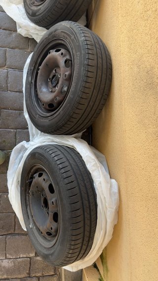5 Neumaticos y Llantas  Volkswagen Polo 2006