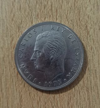 Billetes y monedas antiguas de España