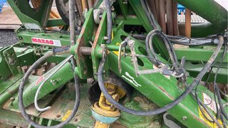 Sembradora Amazone AD-P 3000 Special + rotativa KG