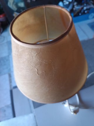 Lámpara de mesa vintage madera