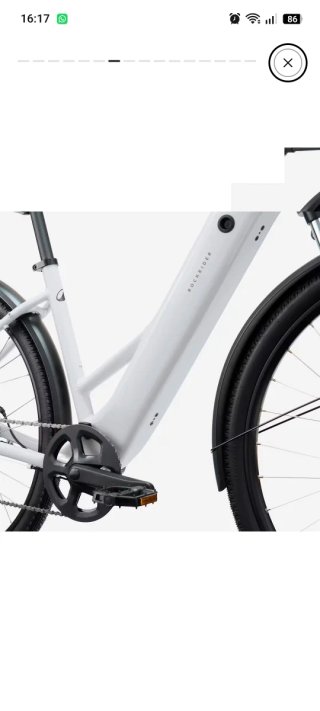 Bicicleta Eléctrica Blanca con muy poco uso