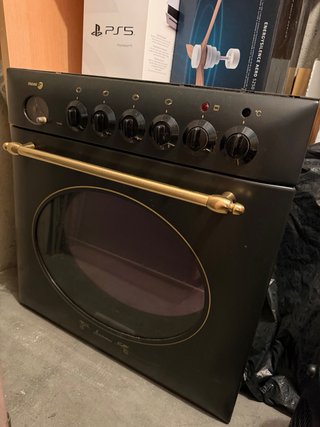 Horno Fagor Negro con Asa Dorada