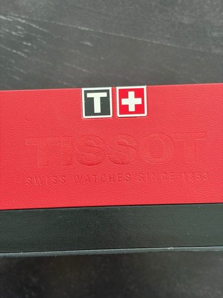 Reloj Tissot. Caja original. Nuevo, con etiqueta.