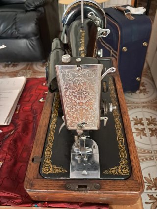 Máquina de coser Singer antigua