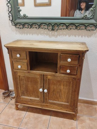 Mueble de entrada de madera