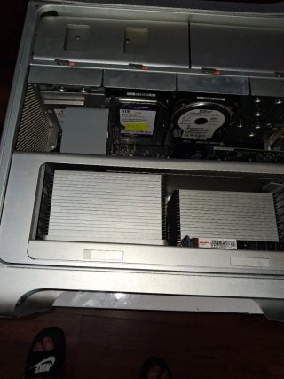 Mac Pro 4.1 2 CPUs 32GB RAM
