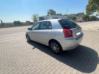Toyota Corolla 2003