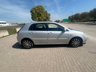 Toyota Corolla 2003