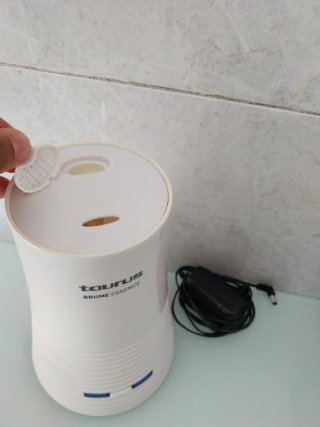 Humidificador blanco