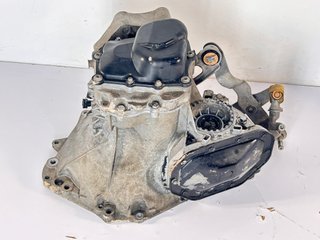 428744098 Caja de Cambios de Opel Corsa D