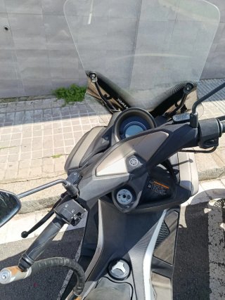 Yamaha Nmax 125 Scooter