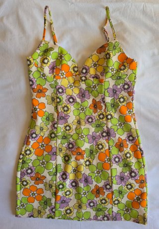 Vestido Zara floral multicolor
