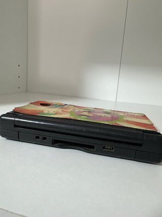 Nintendo DS Lite Negra con Diseño Phineas y Ferb