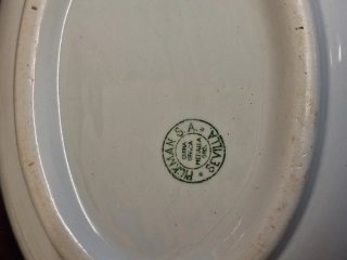 Set de vajilla Pikman verde y blanco