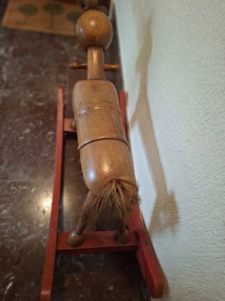 Caballito de madera
