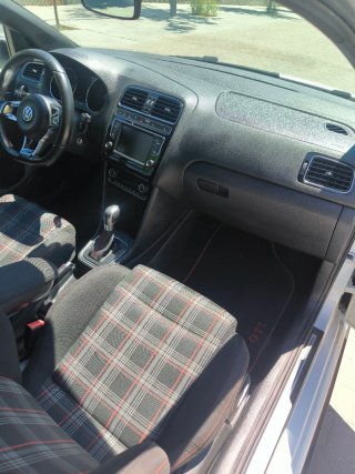 Volkswagen Polo 2015