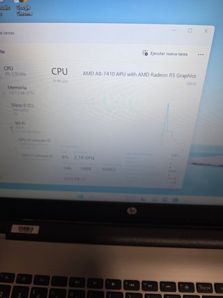Ordenador portátil HP AMD A8 7ª Gen, 8GB RAM ,
