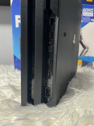 Console Sony PlayStation 4 PRO 1TB Completa!