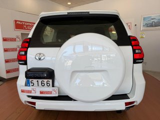 Toyota Land Cruiser 150 2021