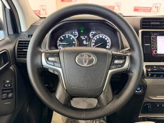 Toyota Land Cruiser 150 2021