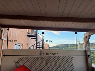 Pérgola de madera 3,77m x 2,83m