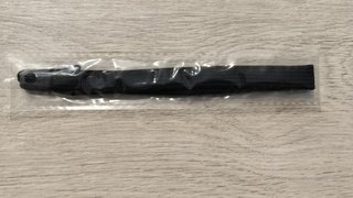 PS Vita PCH-1104 Negra 16GB Caja Starter Kit
