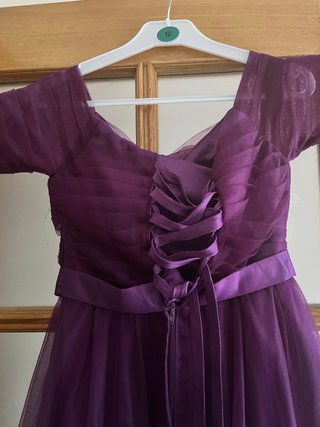 Vestido morado invitada boda