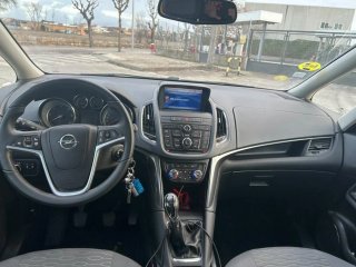 Opel Zafira Tourer 2013