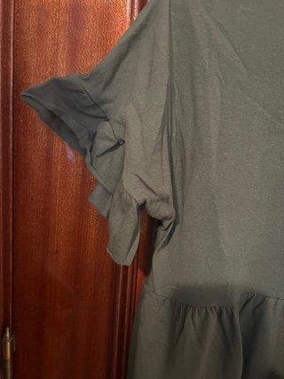 Vestido verde con volantes