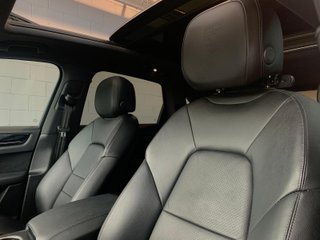 Porsche Cayenne 2022