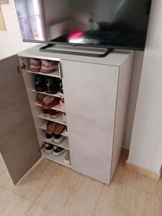 Mueble TV/Zapatero Gris. TE LO LLEVAS MONTADO