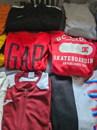Lote 17 sudadera a marcas variadas