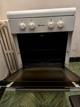 Cucina a gas butano con forno Meireles