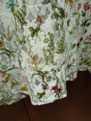 Blusa encaje floral Violeta by Mango XXL
