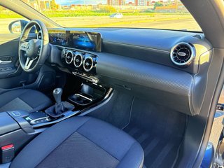 Mercedes-Benz Clase CLA Impoluto