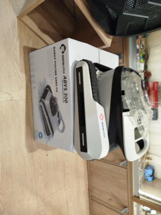 Robot Limpiafondos SEAUTO ABYS 300
