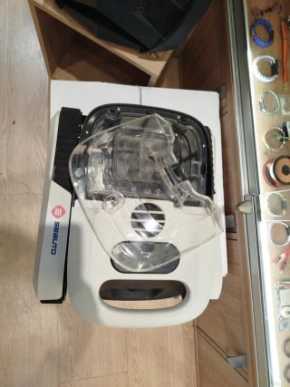 Robot Limpiafondos SEAUTO ABYS 300