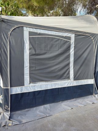 Caravana Burstner Averso 440TK Plus año 2011