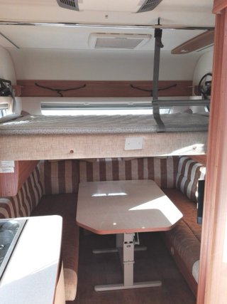 Caravana Burstner Averso 440TK Plus año 2011