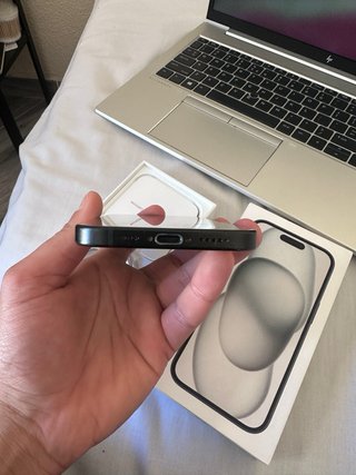 iPhone 15 128GB Negro - Como Nuevo