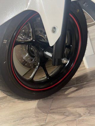 Yamaha NMAX 2024 Blanca ( no tiene el rodaje )