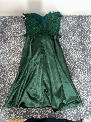 Vestido verde elegante talla L