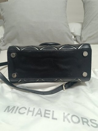 Bolso Michael Kors Selma Acolchado Negro