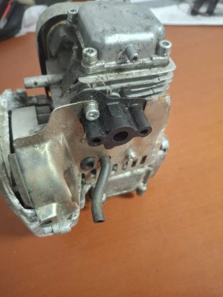 Bloque motor bomba agua gasolina